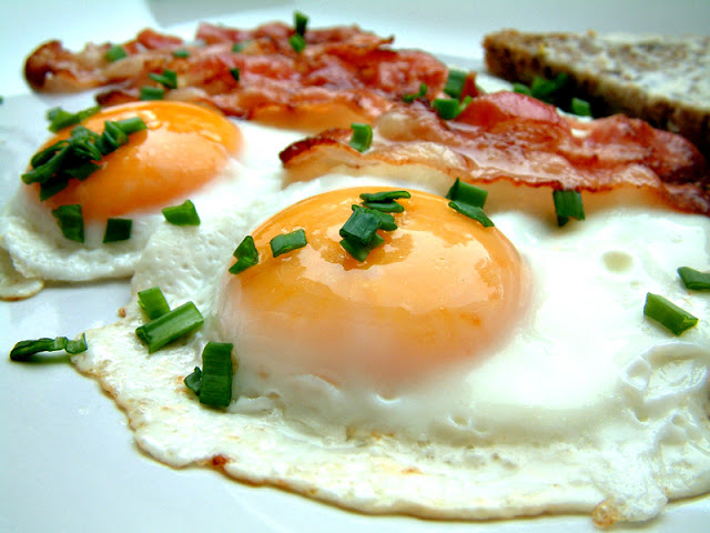 Trochę zdrowia ! Dlaczego w śniadaniowym menu powinno znaleźć się jajko ?